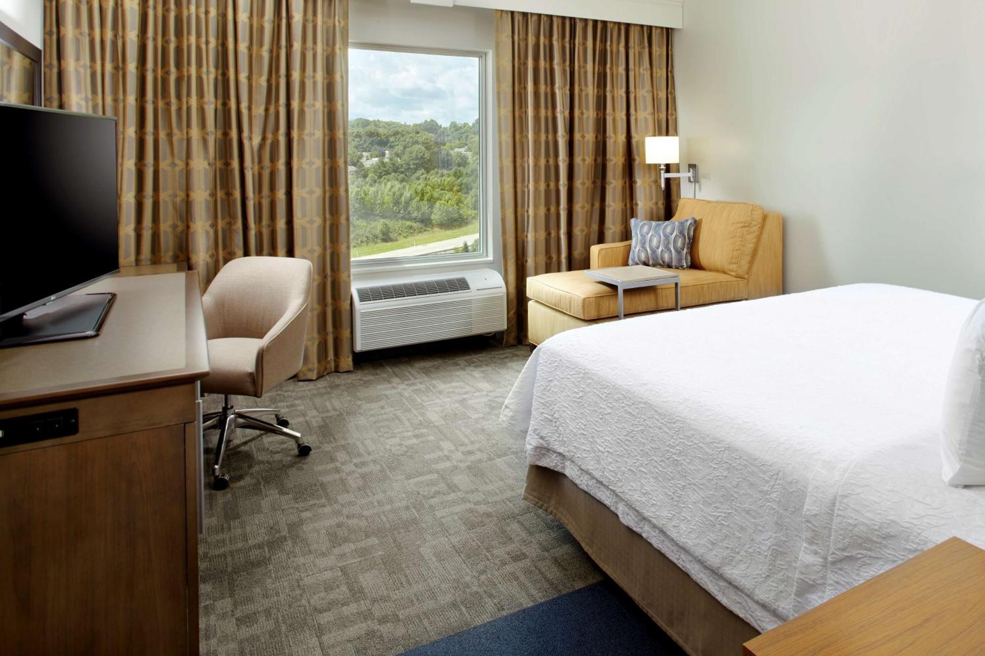 Hampton Inn & Suites Pittsburgh Airport South/Settlers Ridge Робінсон-Тауншип Екстер'єр фото